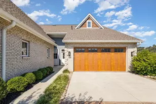 385 Manhattan Blvd, Dayton, KY 41074 - Photo 1