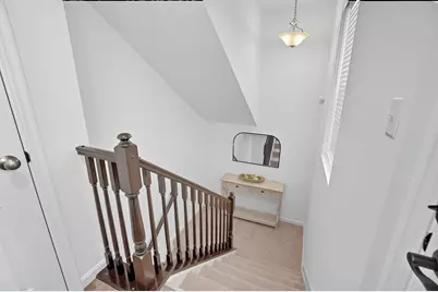 646 Daphne Way, Crescent Springs, KY 41017 - Photo 3