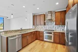 400 Riverboat Row, Newport, KY 41071 - Photo 11