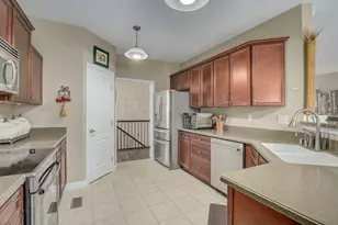 363 Riverbend Dr, Ludlow, KY 41016 - Photo 11