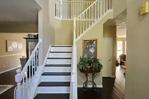 9718 Cherbourg Dr, Union, KY 41091 - Photo 3