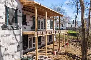 190 Kentucky Dr, Newport, KY 41071 - Photo 9