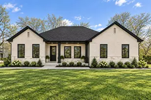 190 Kentucky Dr, Newport, KY 41071 - Photo 1