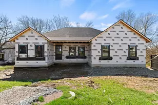 190 Kentucky Dr, Newport, KY 41071 - Photo 1