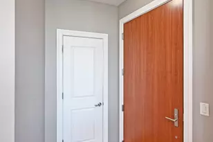 1 Roebling Wy, Covington, KY 41011 - Photo 11