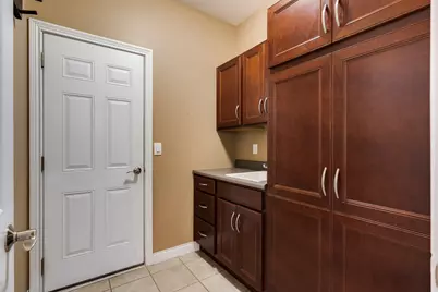 49 Villagrande Boulevard, Fort Thomas, KY 41075 - Photo 9