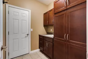 49 Villagrande Blvd, Fort Thomas, KY 41075 - Photo 9