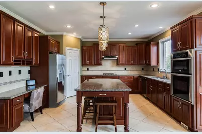 49 Villagrande Boulevard, Fort Thomas, KY 41075 - Photo 13