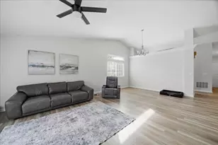 2351 Doublegate Ln, Burlington, KY 41005 - Photo 7