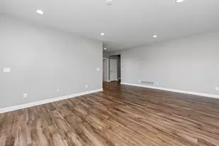 535 Riverpointe Dr, Dayton, KY 41074 - Photo 43