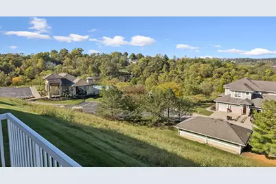 535 Riverpointe Drive #4, Dayton, KY 41074 - Photo 13