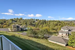 535 Riverpointe Dr, Dayton, KY 41074 - Photo 13