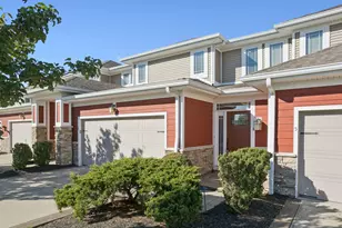 535 Riverpointe Dr, Dayton, KY 41074 - Photo 3