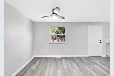 6050 Belair Drive, Florence, KY 41042 - Photo 9