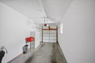 2072 Stonewall Tr, Florence, KY 41042 - Photo 5