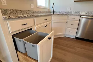 1522 Autumn Rdg Dr, Hebron, KY 41048 - Photo 7