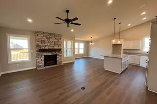 1522 Autumn Rdg Dr, Hebron, KY 41048 - Photo 3