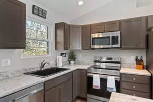 100 Ashley Dr, Dry Ridge, KY 41035 - Photo 5