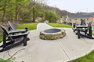 872 BELLE Rdg Lp, Bellevue, KY 41073 - Photo 11