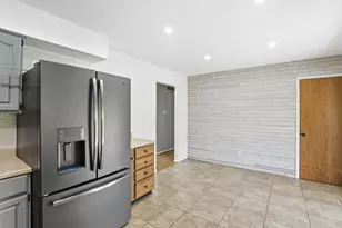 809 Eastland Dr, Villa Hills, KY 41017 - Photo 9