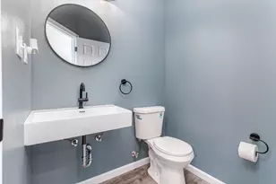 209 Pleasant St, Covington, KY 41011 - Photo 19