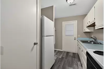 7402 Shenandoah Drive, Florence, KY 41042 - Photo 13