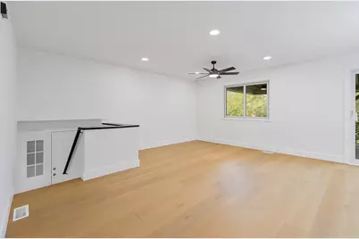 1551 Meadow Hill Court, Florence, KY 41042 - Photo 9