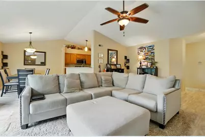 1460 Taramore Drive #302, Florence, KY 41042 - Photo 3