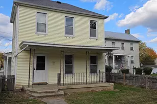 207 E 3rd St, Augusta, KY 41002 - Photo 1