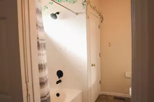 1680 Trace Dr, Florence, KY 41042 - Photo 13