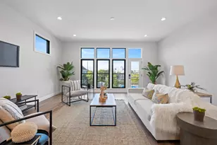 110 W 13th St, Newport, KY 41071 - Photo 9