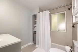 1062 W Virginia Ave, Florence, KY 41042 - Photo 15