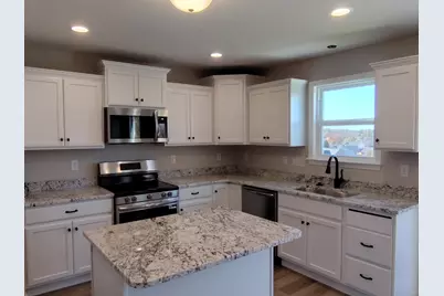 10690 Melbury Court #305GL, Independence, KY 41051 - Photo 3