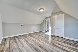 8 W Ridge Pl, Newport, KY 41071 - Photo 15