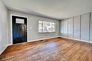 8 W Ridge Pl, Newport, KY 41071 - Photo 3