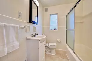 8 W Ridge Pl, Newport, KY 41071 - Photo 11