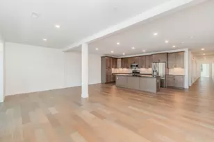 617 Manhattan Blvd, Dayton, KY 41074 - Photo 3