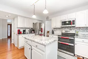 10070 Cedarwood Dr, Union, KY 41091 - Photo 3