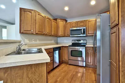 408 Breezewood Court, Ludlow, KY 41016 - Photo 11