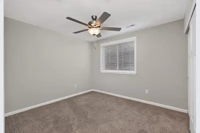 618 Foxhill Drive #10-102, Crescent Springs, KY 41017 - Photo 13