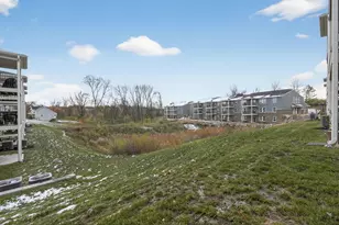 618 Foxhill Dr, Crescent Springs, KY 41017 - Photo 17