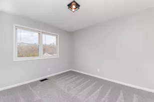 2652 Ridgecrest Ln, Covington, KY 41017 - Photo 11