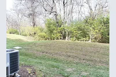 1612 Ashley Court #102, Florence, KY 41042 - Photo 3