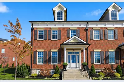 1071 Walburg Avenue, Villa Hills, KY 41017 - Photo 1