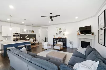 1071 Walburg Avenue, Villa Hills, KY 41017 - Photo 7