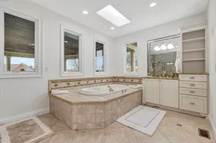 2424 Royal Castle Way, Union, KY 41091 - Photo 25