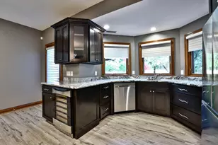 913 Rosewood Dr, Villa Hills, KY 41017 - Photo 37