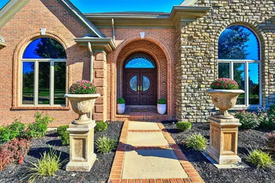 913 Rosewood Drive, Villa Hills, KY 41017 - Photo 3