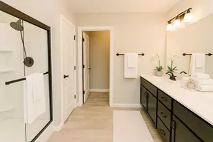 2528 Crosshill Dr, Crescent Springs, KY 41017 - Photo 9