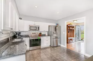 910 HILLVIEW RD, Alexandria, KY 41001 - Photo 7